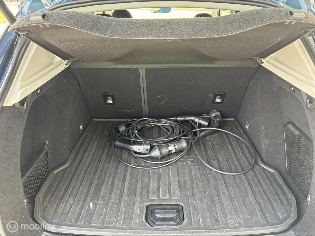 1.5 PHEV | Trekhaak | Camera | Panorama | APK 01/2028