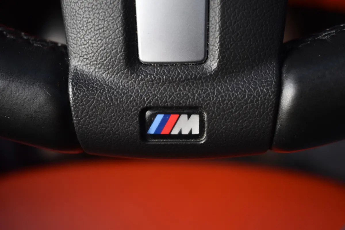 M -SPORT M35iA 306PK HIGH EXECUTIVE M-SPORT HARMAN-KARDON/CAMERA/PANORAMADAK