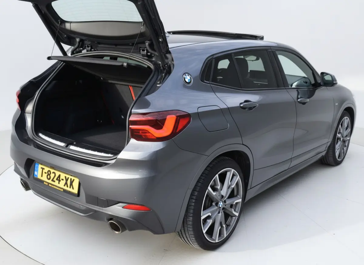M -SPORT M35iA 306PK HIGH EXECUTIVE M-SPORT HARMAN-KARDON/CAMERA/PANORAMADAK