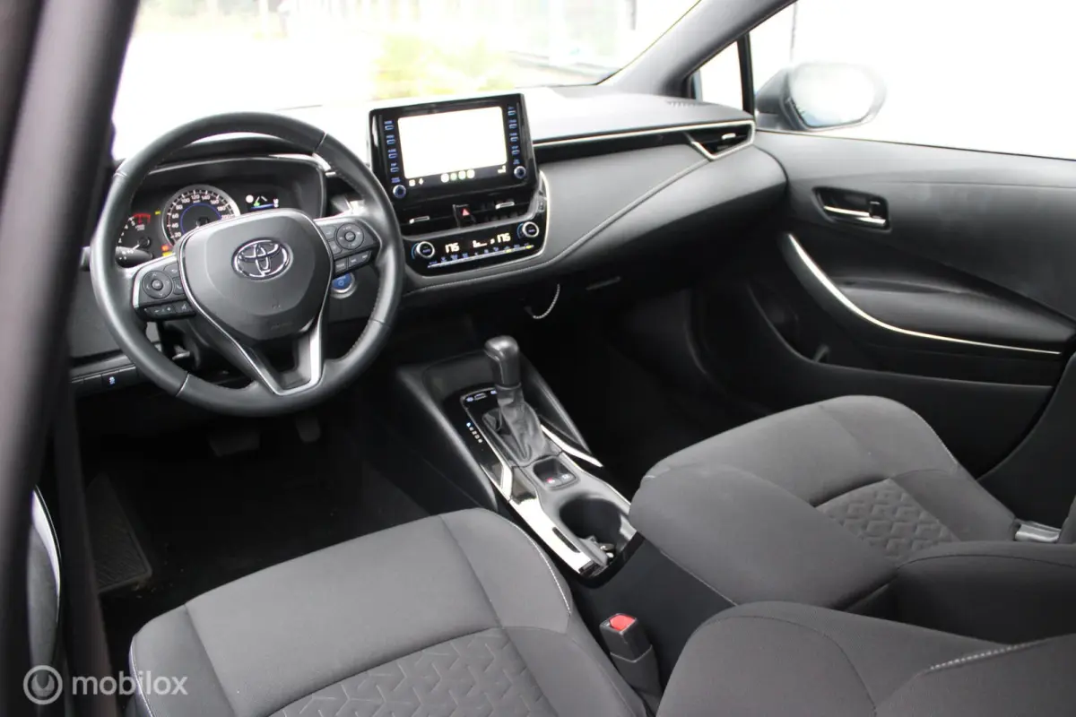 1.8 Hybrid Business |NL Auto | 1e Eigenaar | Boekjes Apple Carplay/Android Auto.