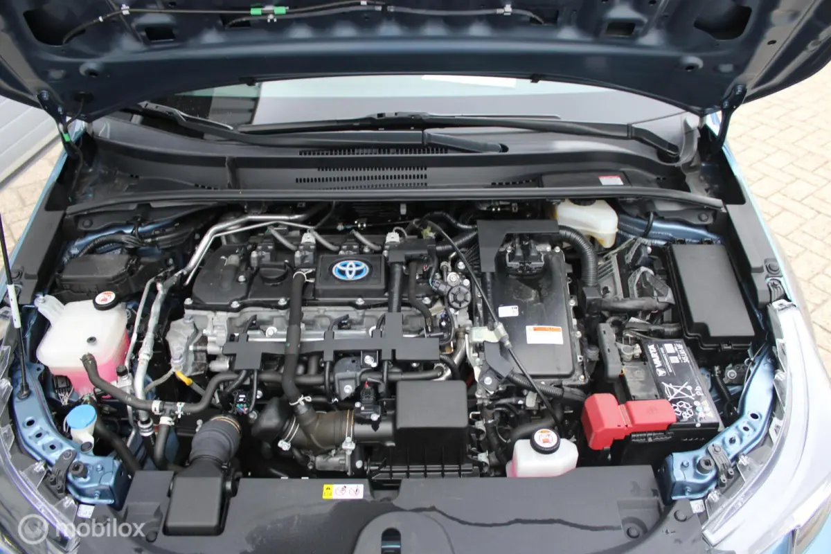 1.8 Hybrid Business |NL Auto | 1e Eigenaar | Boekjes Apple Carplay/Android Auto.