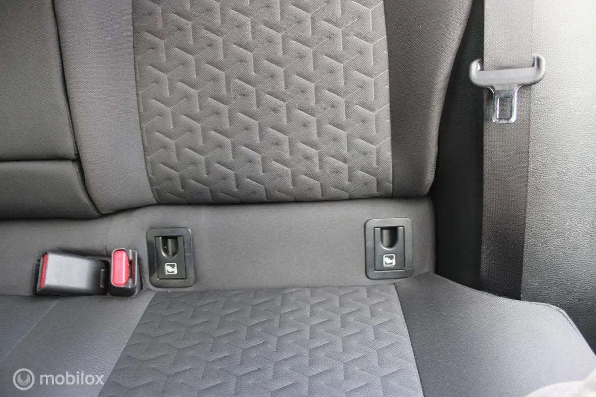 1.8 Hybrid Business |NL Auto | 1e Eigenaar | Boekjes Apple Carplay/Android Auto.