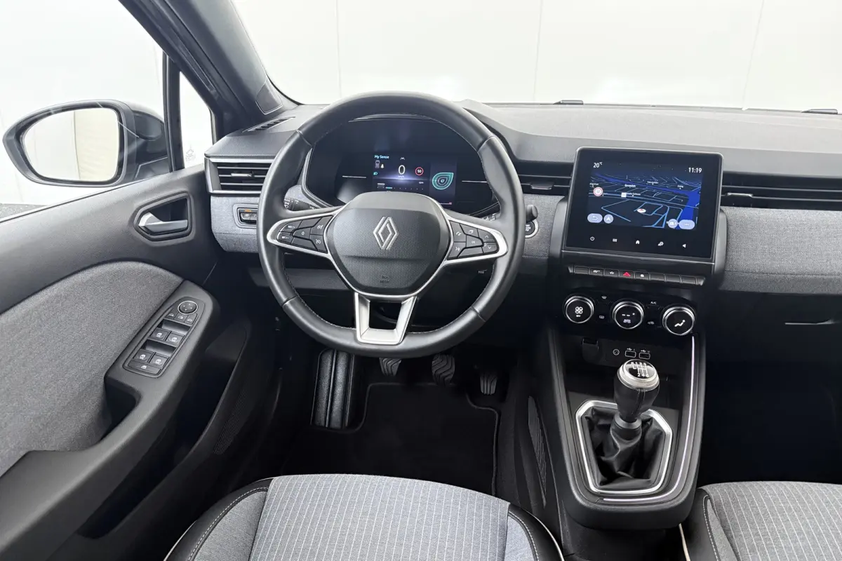 1.0 TCe 90 GPF techno Camera Carplay Cruise