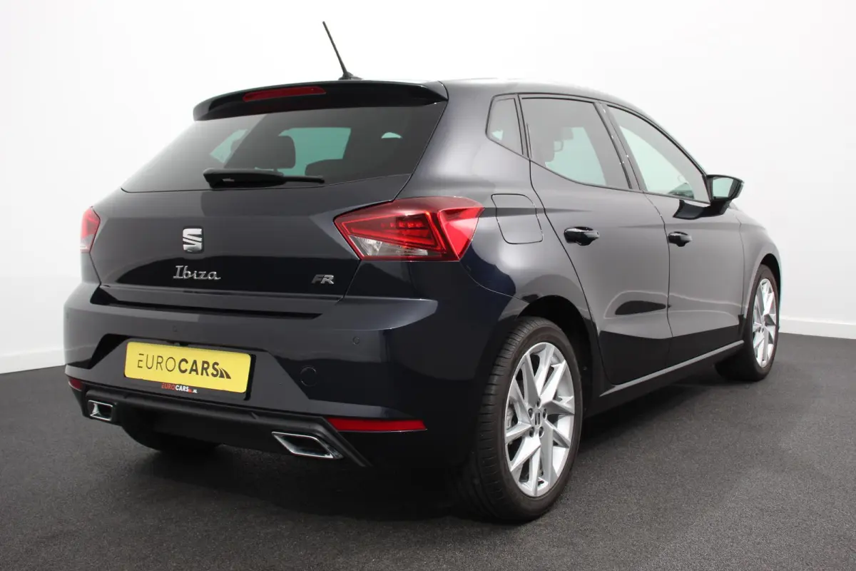 1.0 TSI 110pk DSG FR Automaat Navigatie Apple Carplay/Android Auto Camera Parkeersensoren Adaptive cruise control Keyless Entry/Start Virtual Cockpit Stoelverwarming Ledverlichting Getinte r