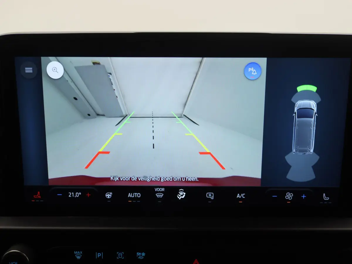 320 2.5 PHEV L2H1 Limited | Toegang tot ZE Zones!!! | Trekhaak | Adaptieve cruise control | Dodehoek detectie |