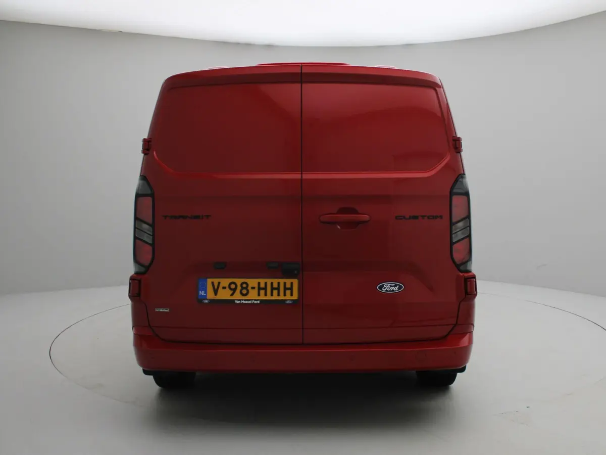 320 2.5 PHEV L2H1 Limited | Toegang tot ZE Zones!!! | Trekhaak | Adaptieve cruise control | Dodehoek detectie |