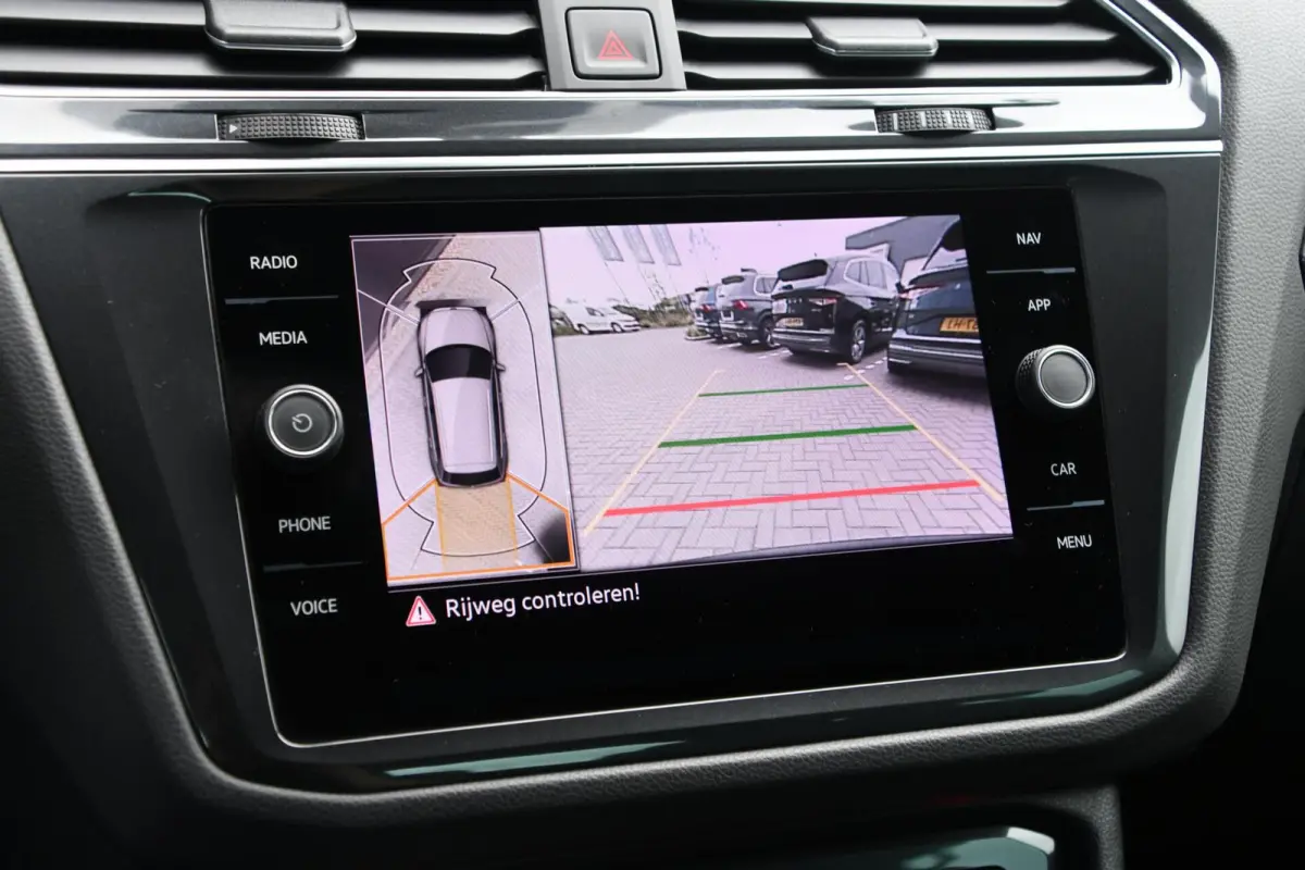 1.4 TSI eHybrid R-Line Business+ | SOH 93,6%