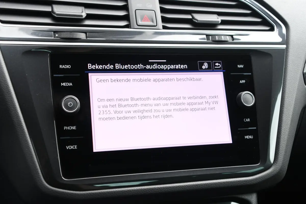 1.4 TSI eHybrid R-Line Business+ | SOH 93,6%