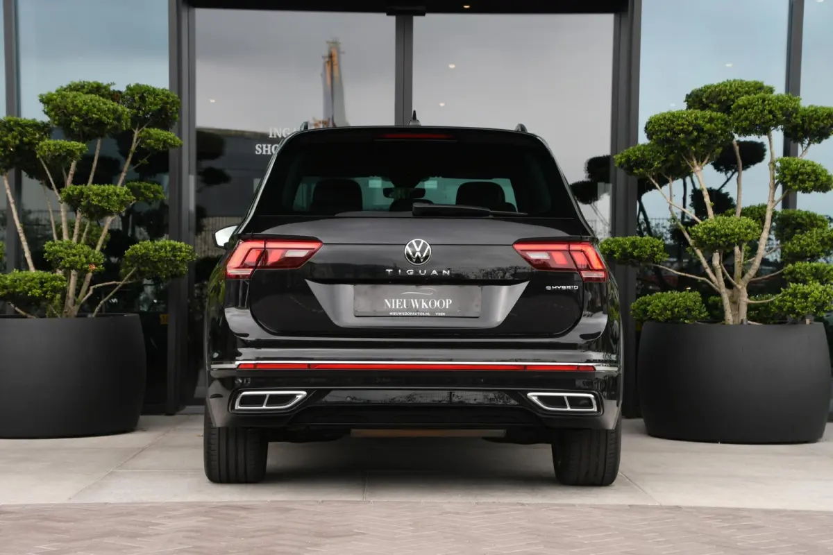 1.4 TSI eHybrid R-Line Business+ | SOH 93,6%