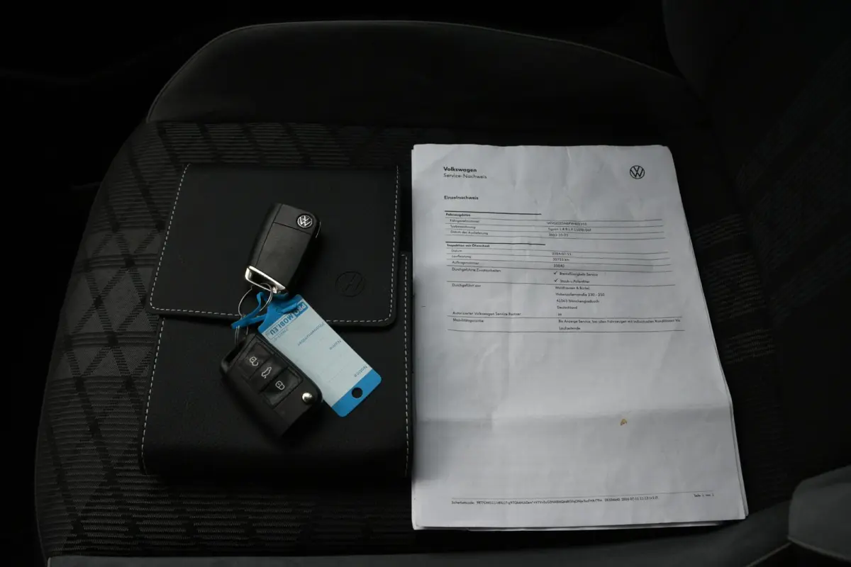 1.4 TSI eHybrid R-Line Business+ | SOH 93,6%