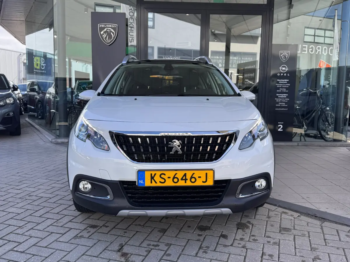 1.2 110PK Allure | Uniek Lage KM-stand | Trekhaak | Panoramadak | Navigatie | DAB | Apple Carplay | | Electronic climate controle | Elektrische ramen voor en achter | LED dagrijverlichting