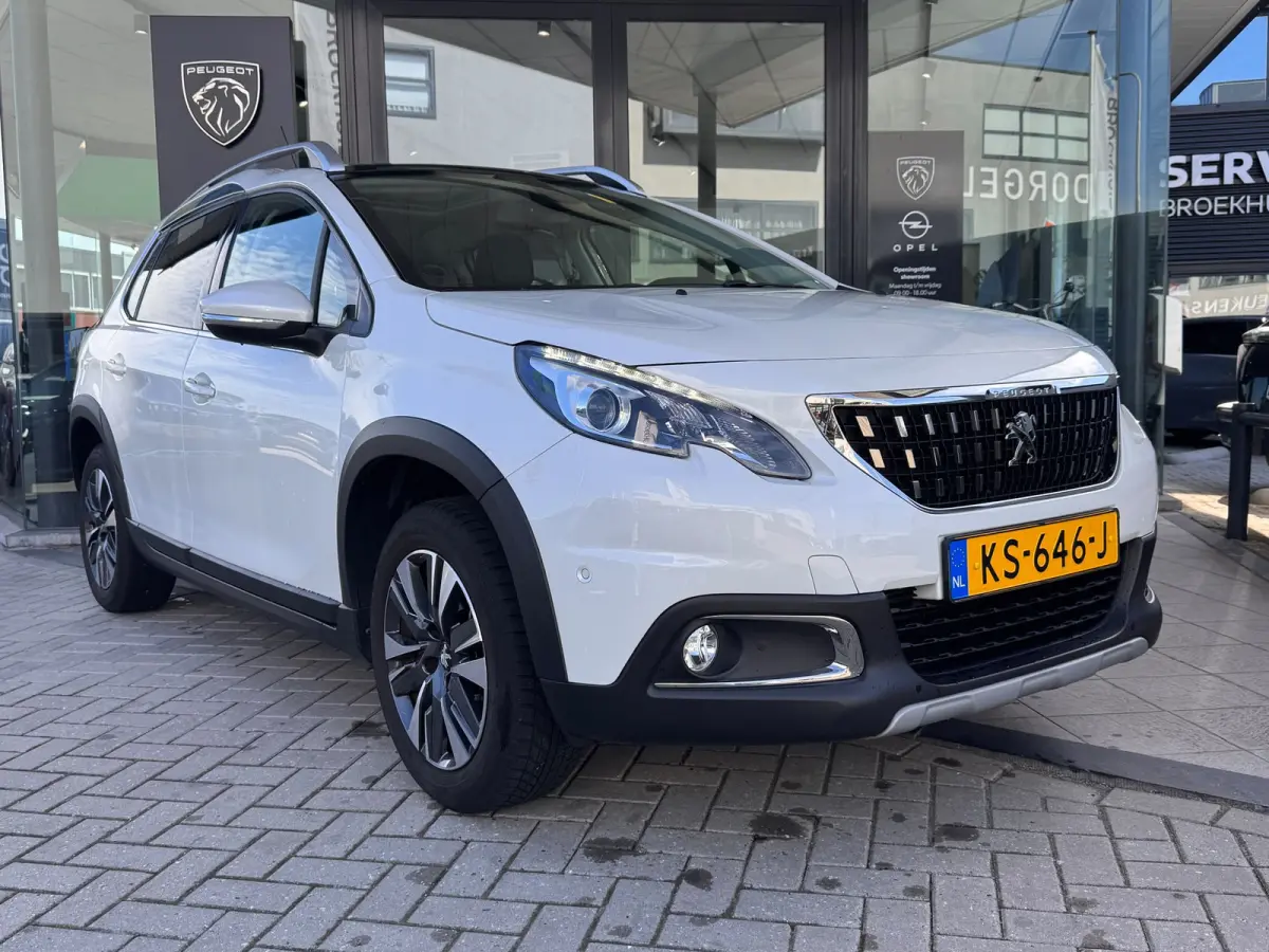 1.2 110PK Allure | Uniek Lage KM-stand | Trekhaak | Panoramadak | Navigatie | DAB | Apple Carplay | | Electronic climate controle | Elektrische ramen voor en achter | LED dagrijverlichting