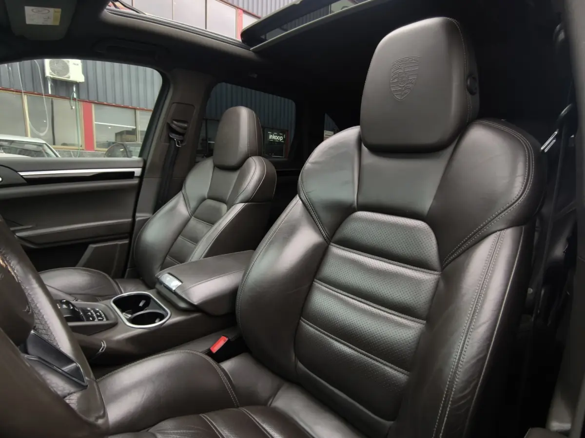 3.0 S E-Hybrid / NAP / PANO / LEER / EXPORT /