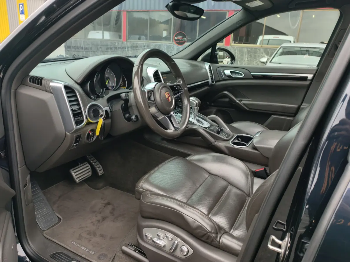 3.0 S E-Hybrid / NAP / PANO / LEER / EXPORT /