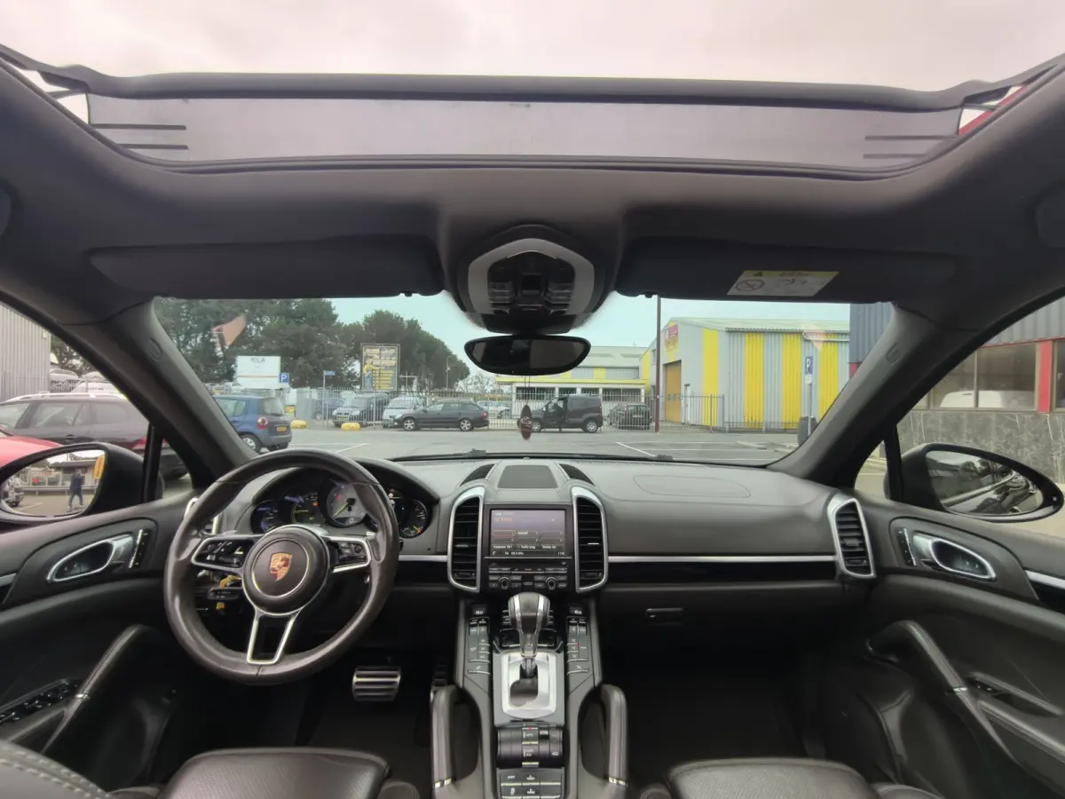 3.0 S E-Hybrid / NAP / PANO / LEER / EXPORT /