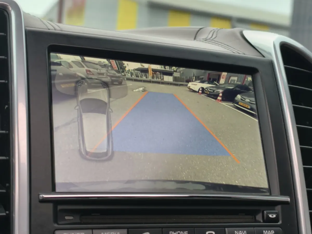 3.0 S E-Hybrid / NAP / PANO / LEER / EXPORT /