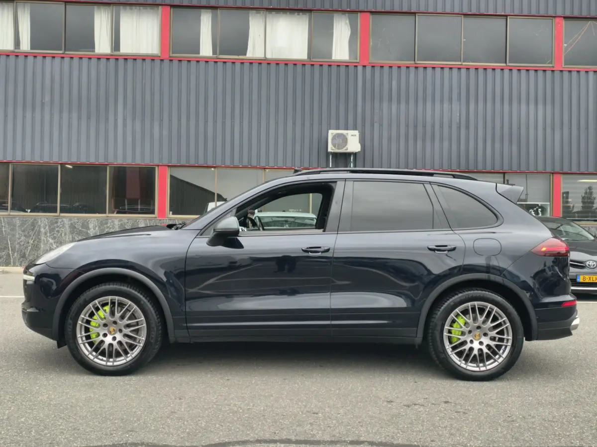 3.0 S E-Hybrid / NAP / PANO / LEER / EXPORT /