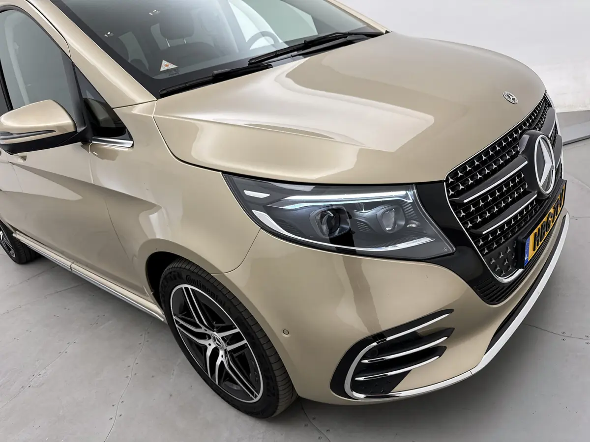 300d L2 Exclusive Marge (BTW & BPM-vrij) 6-zitplaatsen Memory seats Burmester Luchtvering Nappa Leder