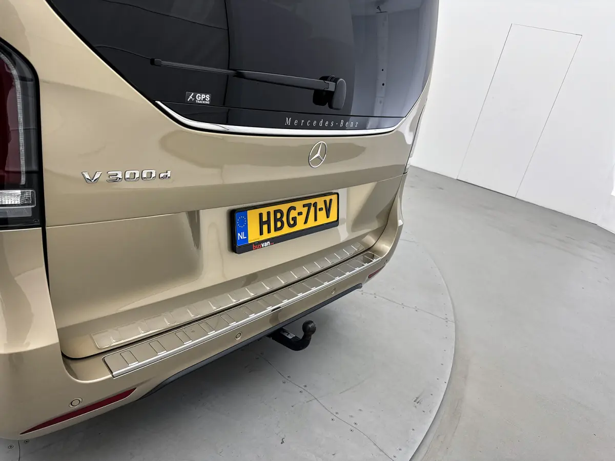 300d L2 Exclusive Marge (BTW & BPM-vrij) 6-zitplaatsen Memory seats Burmester Luchtvering Nappa Leder