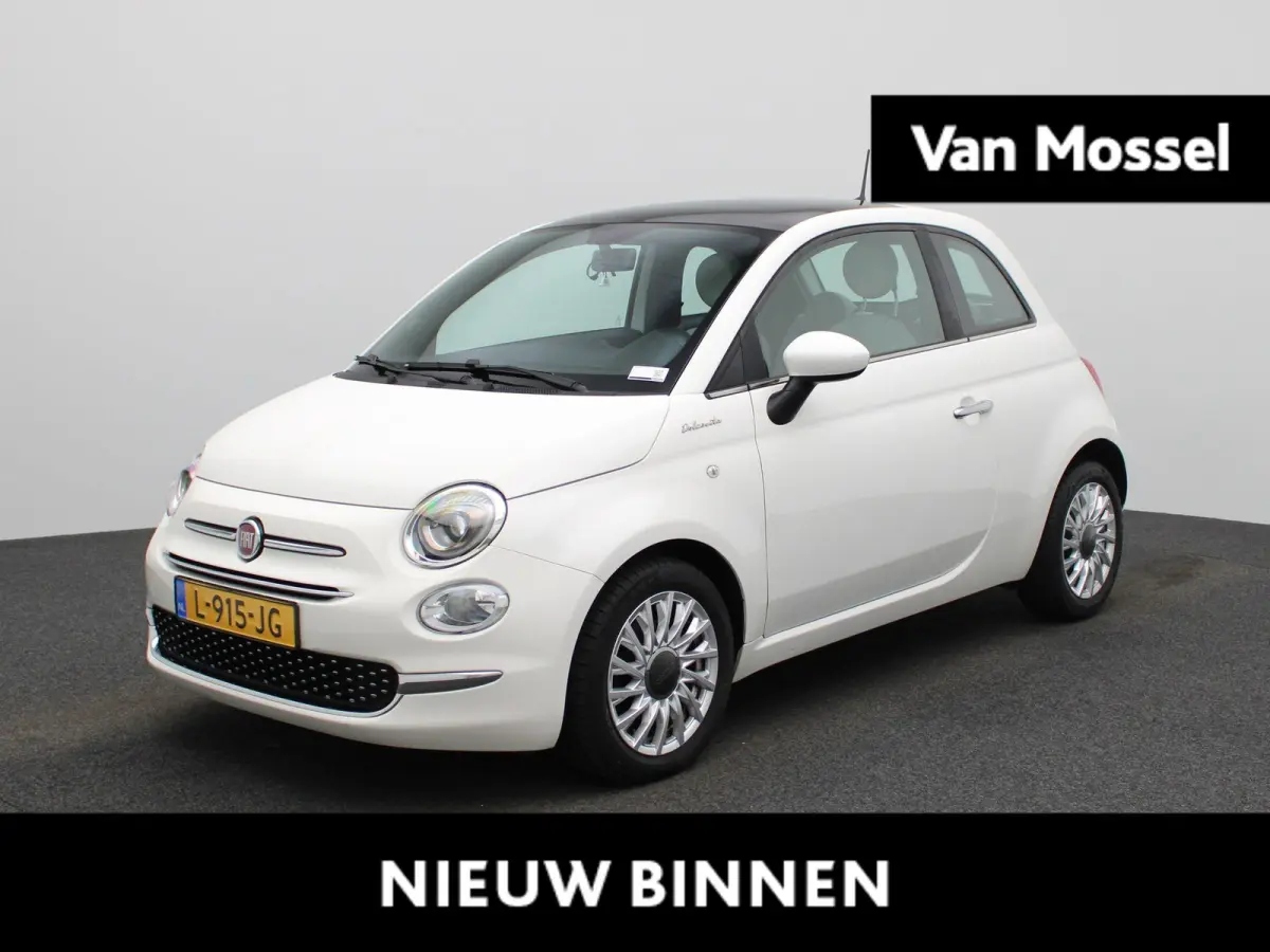 1.0 Hybrid Dolcevita | Apple Carplay / Android Auto | Cruise Control | Panoramadak | Parkeersensoren | Lichtmetalen Velgen |