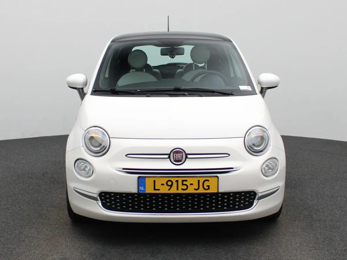 1.0 Hybrid Dolcevita | Apple Carplay / Android Auto | Cruise Control | Panoramadak | Parkeersensoren | Lichtmetalen Velgen |