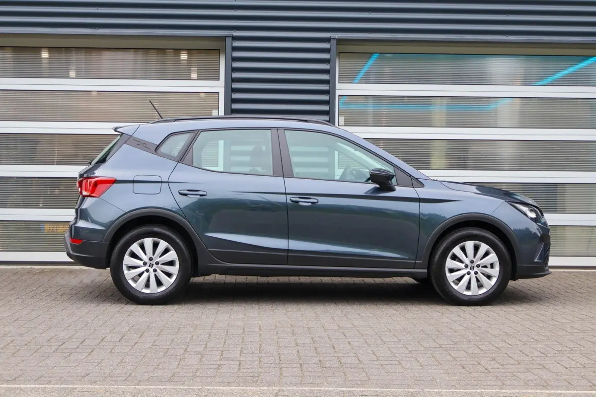 1.0 EcoTSI 95pk Style | DAB | Apple CarPlay/ Android Auto | Parkeersensoren Achter | Cruise Control | Airco Automatische