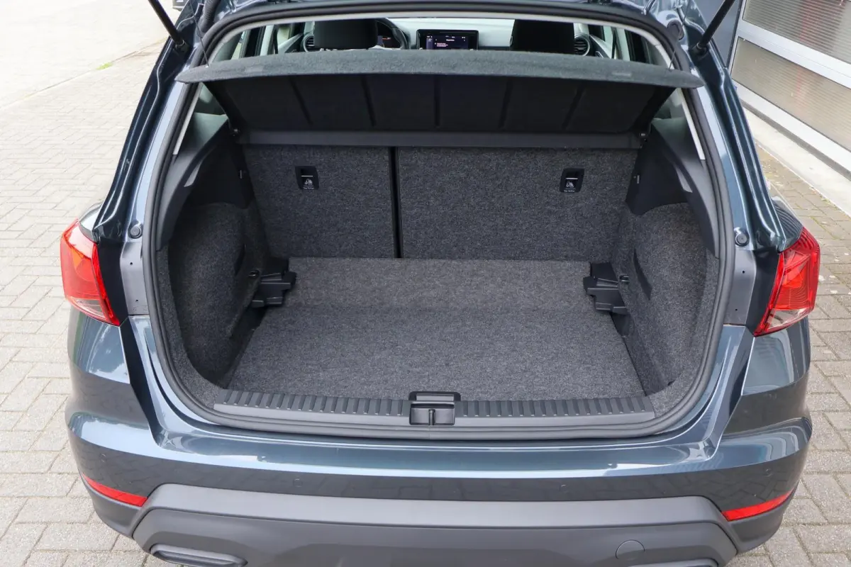 1.0 EcoTSI 95pk Style | DAB | Apple CarPlay/ Android Auto | Parkeersensoren Achter | Cruise Control | Airco Automatische