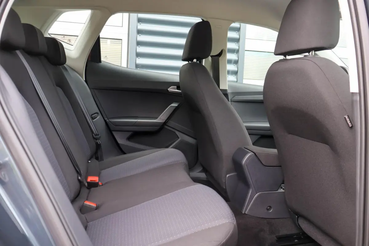 1.0 EcoTSI 95pk Style | DAB | Apple CarPlay/ Android Auto | Parkeersensoren Achter | Cruise Control | Airco Automatische