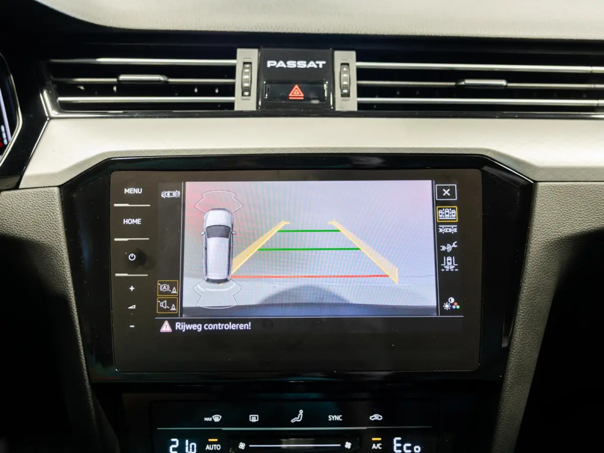 1.4 TSI PHEV GTE Business SOH 94% / 218pk / NAP / Leder / Achteruitrij camera / IQ LED /