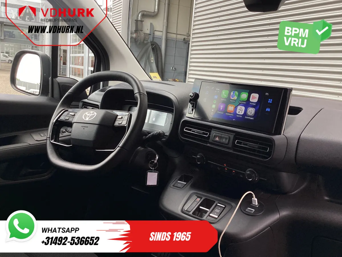 e-ProAce 50 kWh 320 km WLTP L2 3Pers./ LED/ Standkachel/ Stoelverw./ Stuurverw./ Carplay/ Camera/ PDC/ Cruise/ Airco