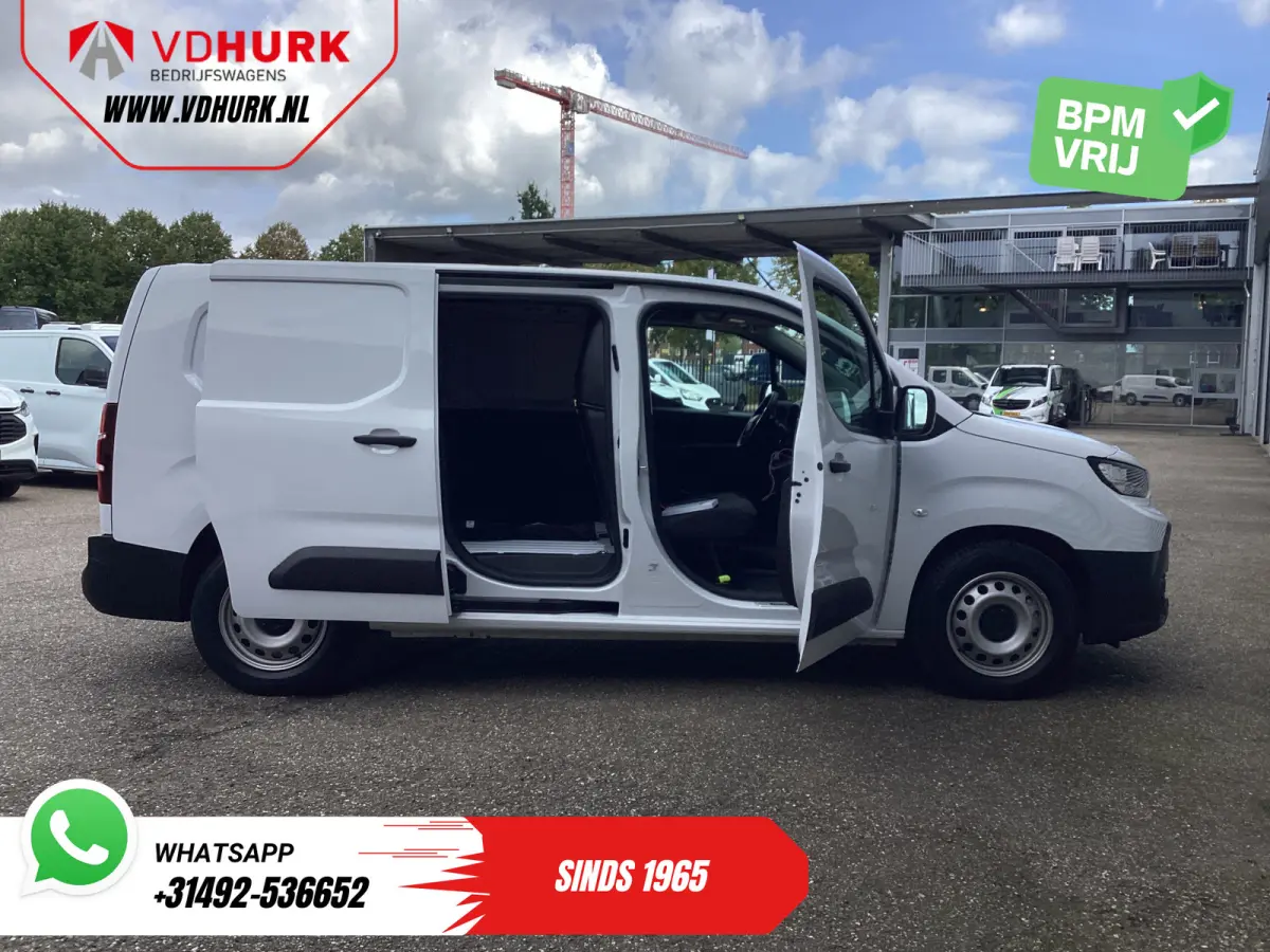 e-ProAce 50 kWh 320 km WLTP L2 3Pers./ LED/ Standkachel/ Stoelverw./ Stuurverw./ Carplay/ Camera/ PDC/ Cruise/ Airco