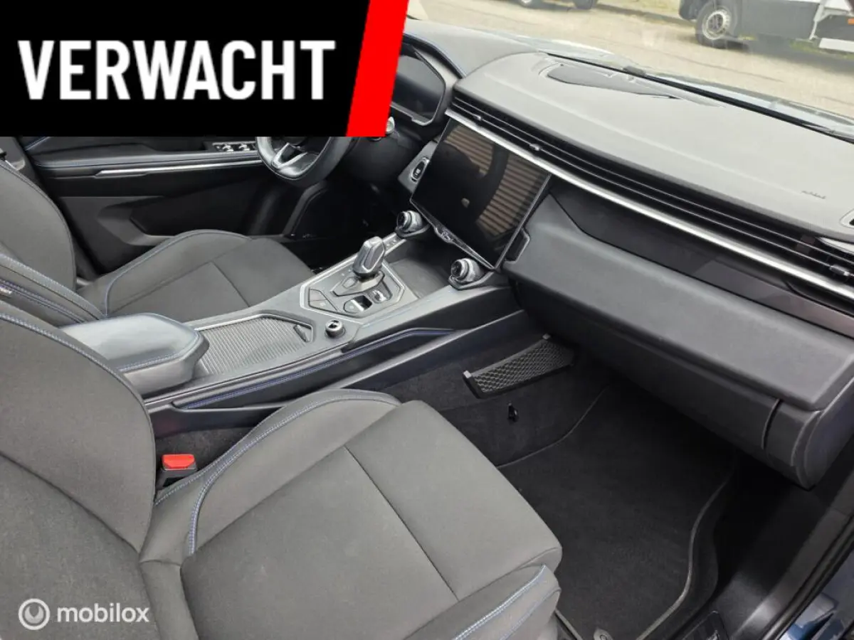 - 1.5 261PK Plug-in Hybrid, Pano, Camera , Apple Carplay✅NL AUTO