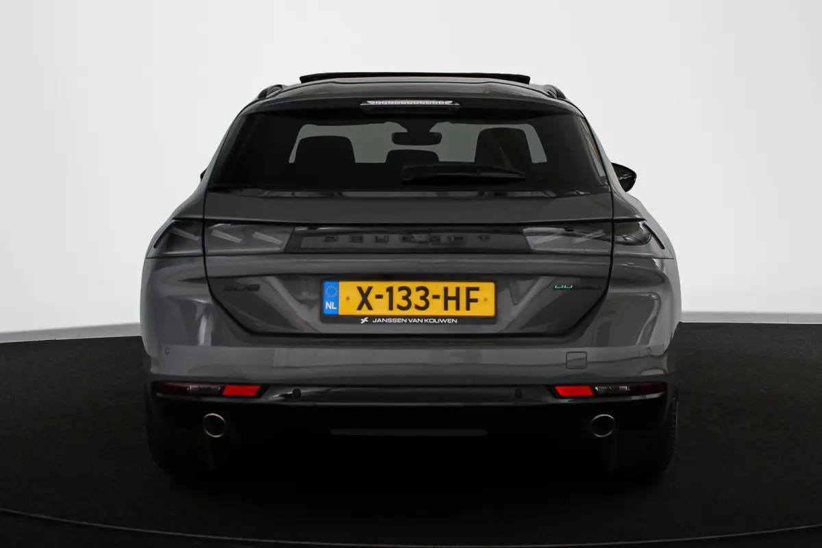 1.6 HYbrid 180 GT SOH 99% Panoramadak FOCAL Stoelverwarming