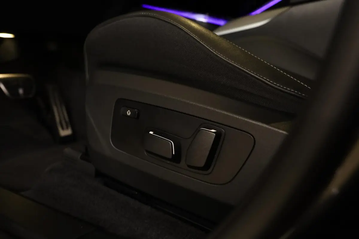 30e xDrive M-Sport|Pano|Leder|Maxton|22''|Trekhaak|