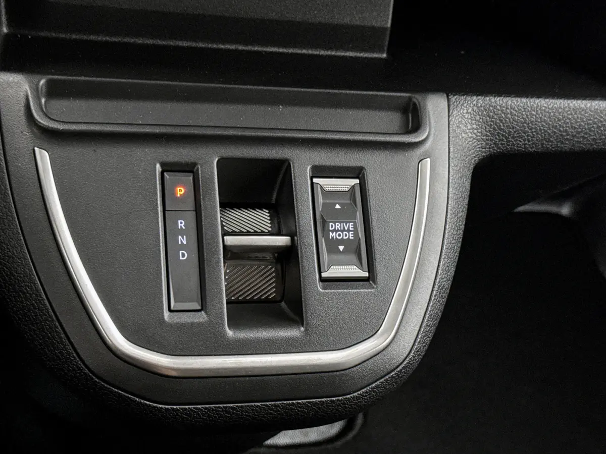 Worker Comfort Standard Range L2 50 kWh Nieuw 230km WLTP Carplay Cruise control 100% elektrisch