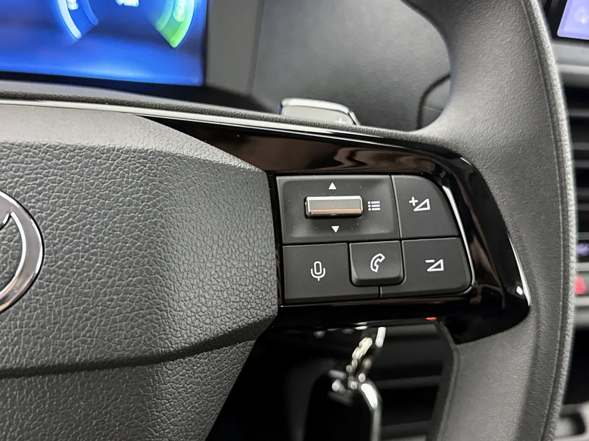 Worker Comfort Standard Range L2 50 kWh Nieuw 230km WLTP Carplay Cruise control 100% elektrisch