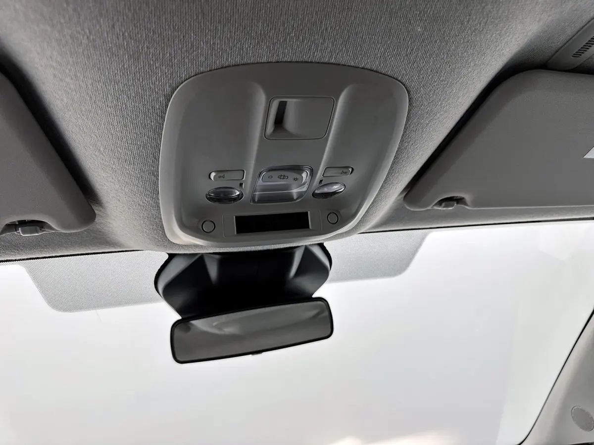 Worker Comfort Standard Range L2 50 kWh Nieuw 230km WLTP Carplay Cruise control 100% elektrisch