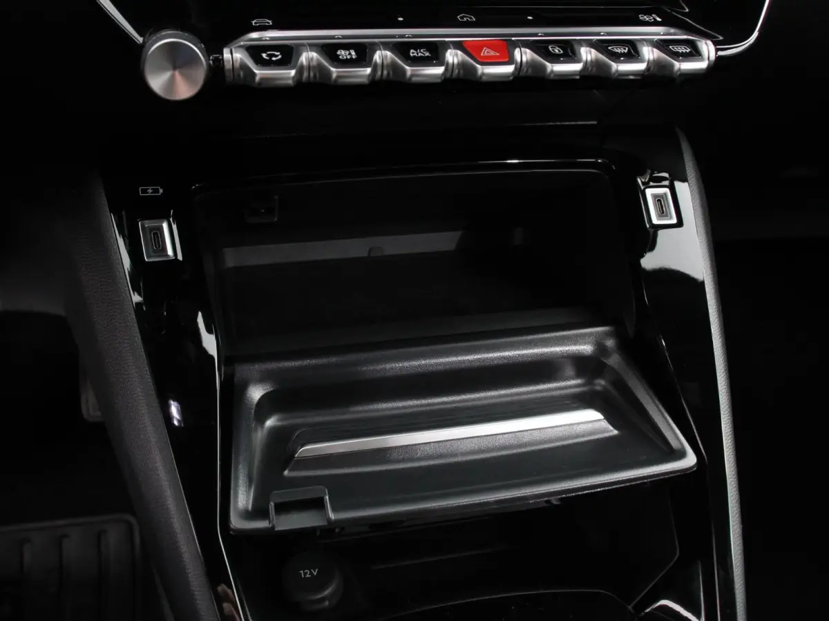 1.2 Hybrid 136 pk Automaat Allure Navigatie Apple Carplay/Android Auto Climate Control Led Parkeer sensoren Cruise Control Stoelverwarming