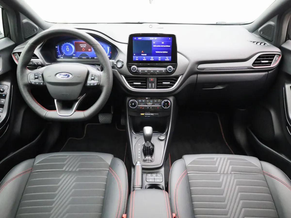 1.0 EcoBoost ST-Line X | Automaat | Apple Carplay / Android Auto | Panoramadak | Achteruitrijcamera | Parkeersensoren |