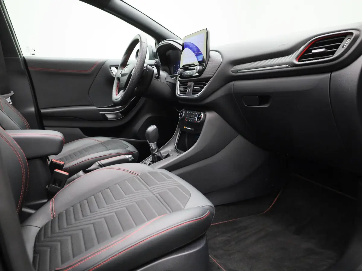 1.0 EcoBoost ST-Line X | Automaat | Apple Carplay / Android Auto | Panoramadak | Achteruitrijcamera | Parkeersensoren |