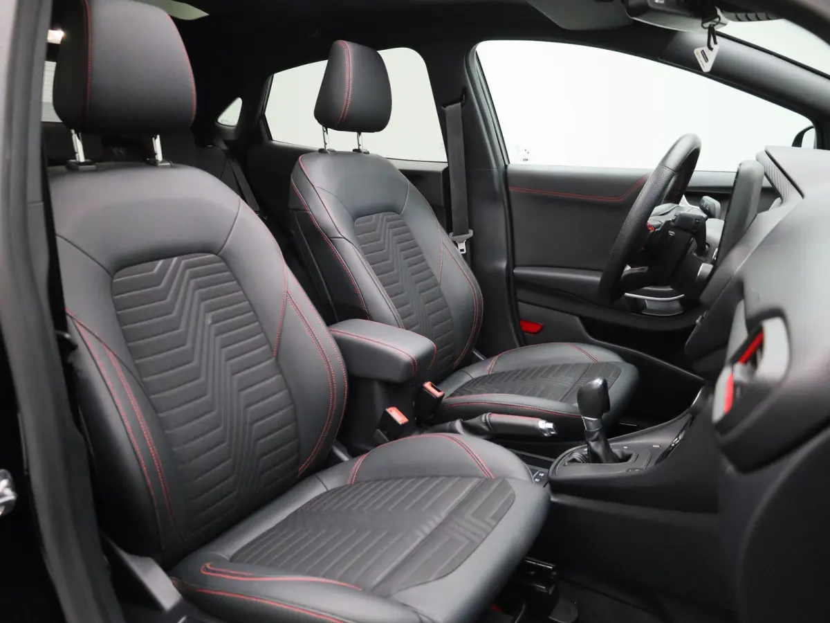 1.0 EcoBoost ST-Line X | Automaat | Apple Carplay / Android Auto | Panoramadak | Achteruitrijcamera | Parkeersensoren |