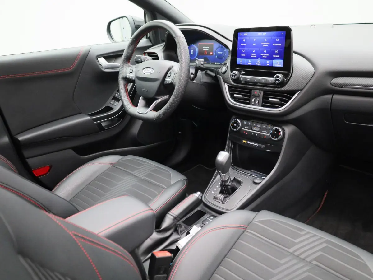 1.0 EcoBoost ST-Line X | Automaat | Apple Carplay / Android Auto | Panoramadak | Achteruitrijcamera | Parkeersensoren |