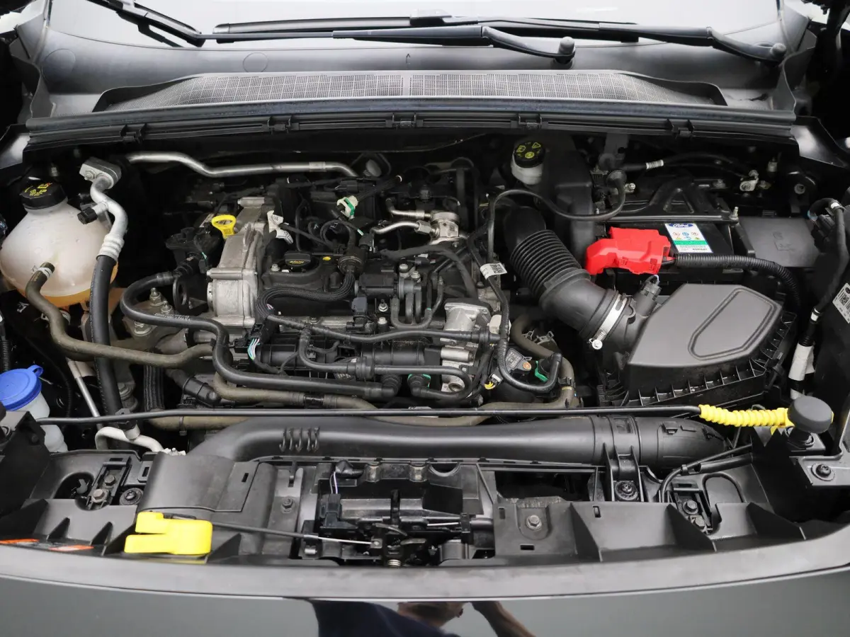 1.0 EcoBoost ST-Line X | Automaat | Apple Carplay / Android Auto | Panoramadak | Achteruitrijcamera | Parkeersensoren |