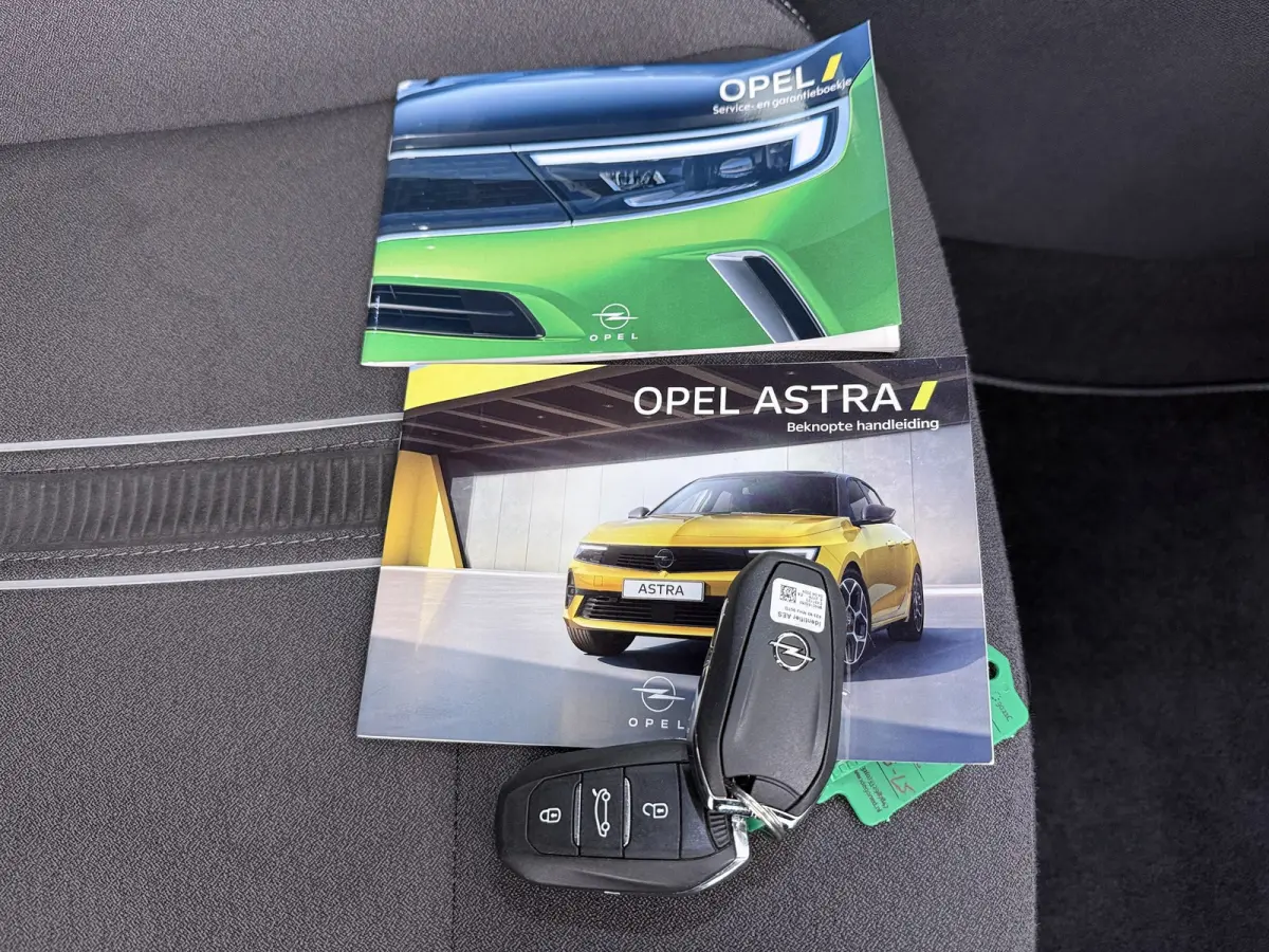 1.2 Turbo GS Trekhaak | All-seasons | Apple Carplay/Android Auto|telefoonintegratie premium | Cruise control adaptief met Stop&Go | Electronic climate controle