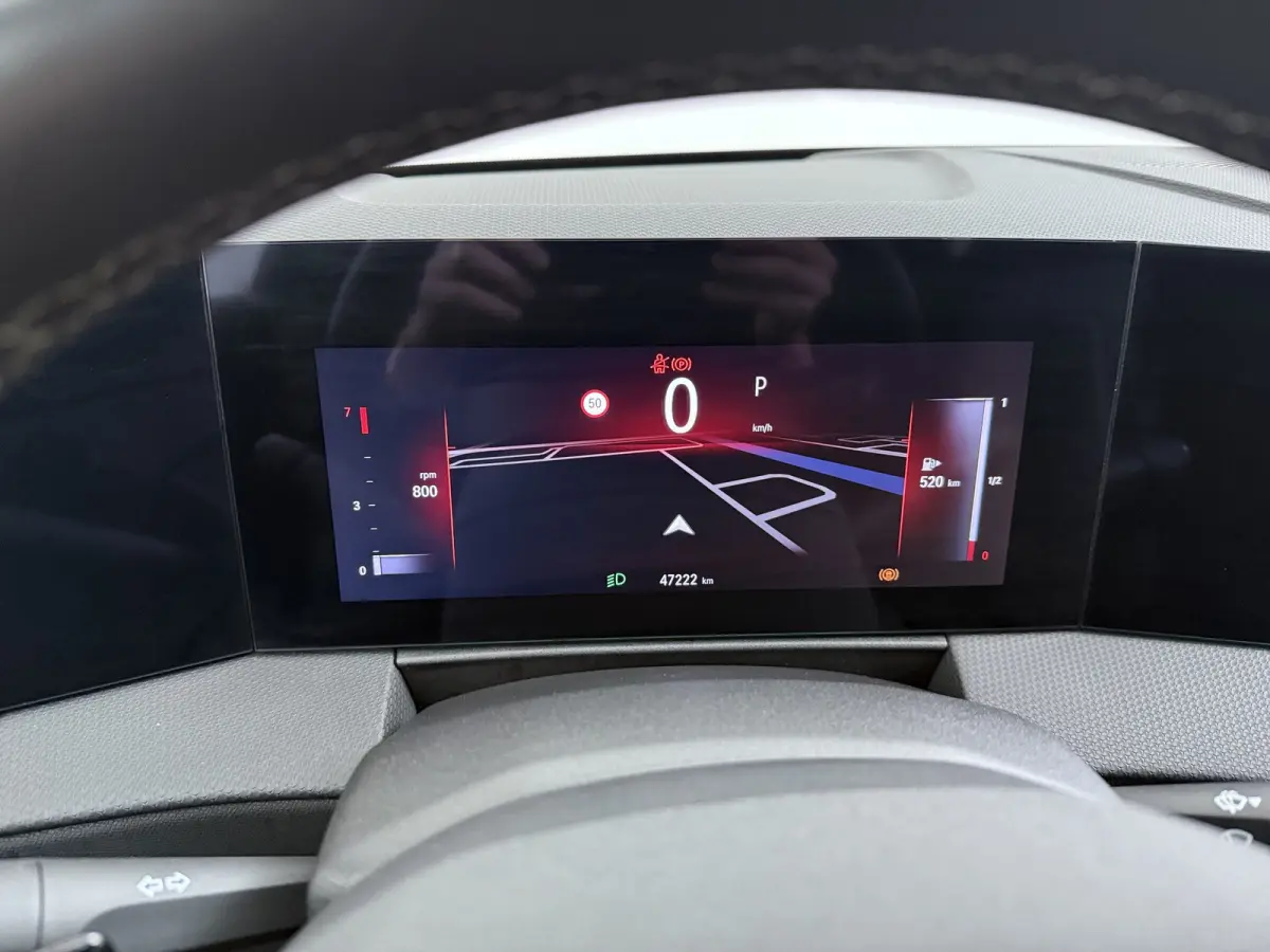1.2 Turbo GS Trekhaak | All-seasons | Apple Carplay/Android Auto|telefoonintegratie premium | Cruise control adaptief met Stop&Go | Electronic climate controle