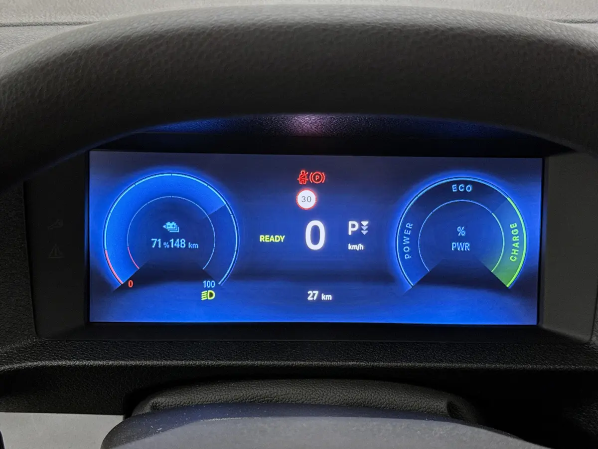 Worker Comfort Standard Range L2 50 kWh Nieuw 230km WLTP Carplay Cruise control 100% elektrisch