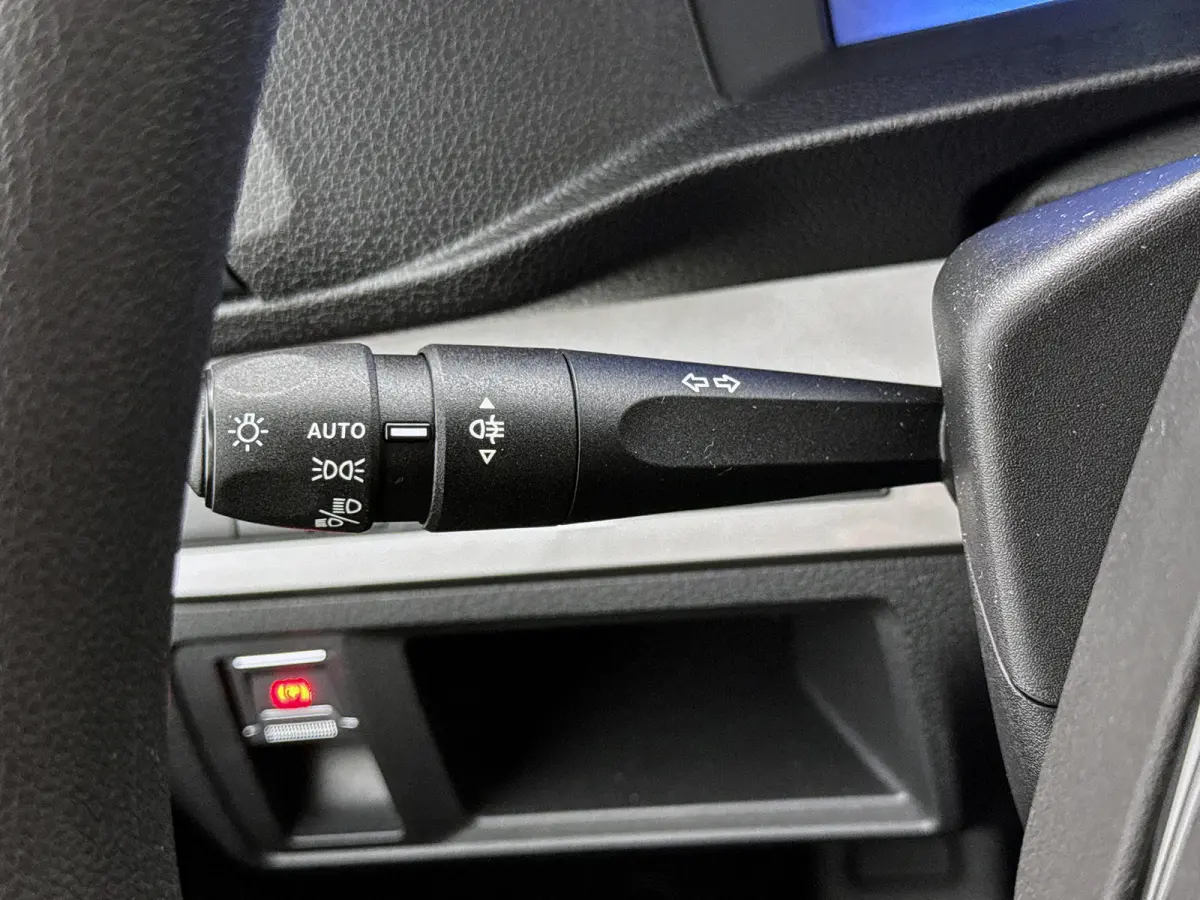 Worker Comfort Standard Range L2 50 kWh Nieuw 230km WLTP Carplay Cruise control 100% elektrisch
