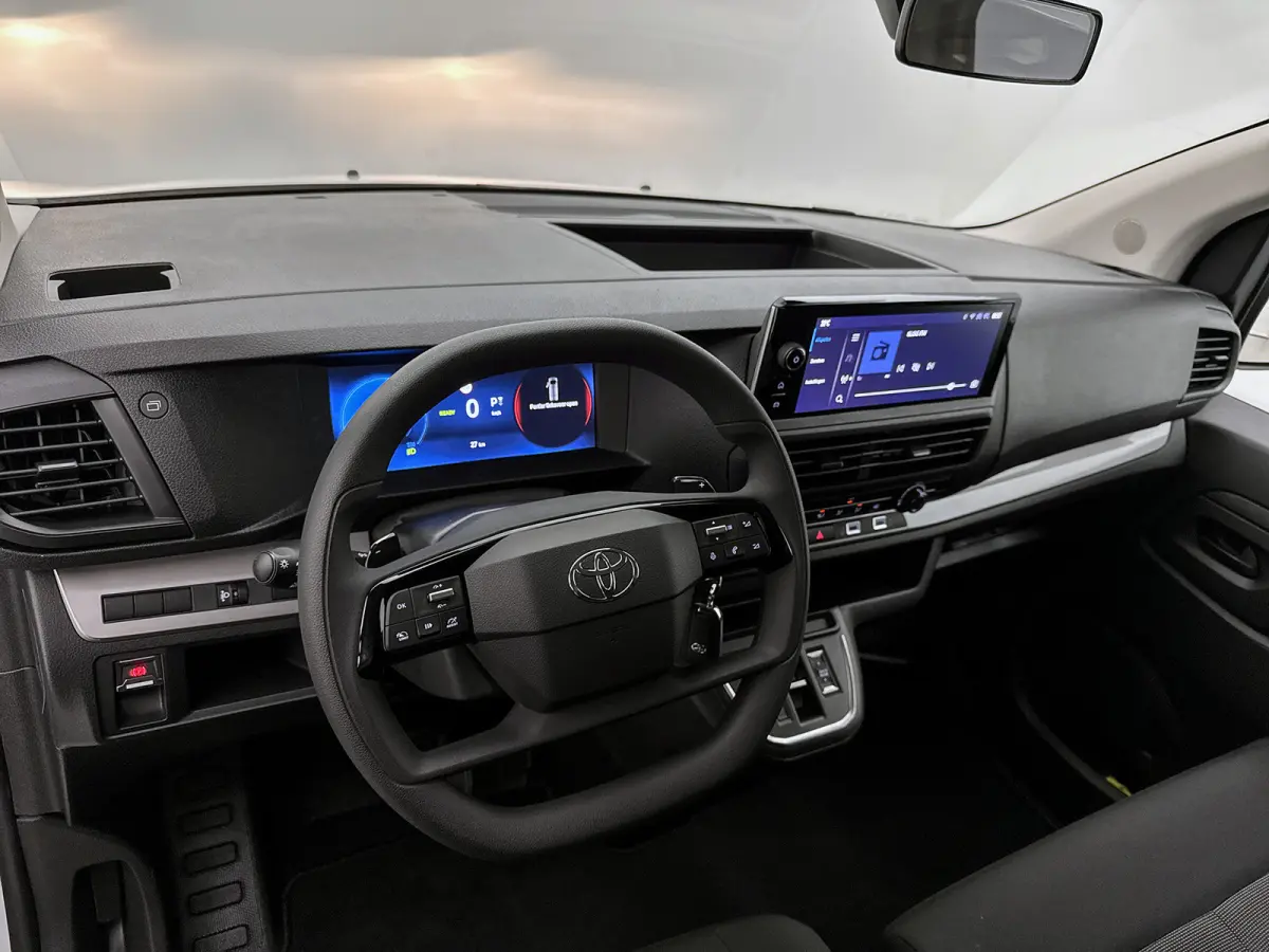 Worker Comfort Standard Range L2 50 kWh Nieuw 230km WLTP Carplay Cruise control 100% elektrisch