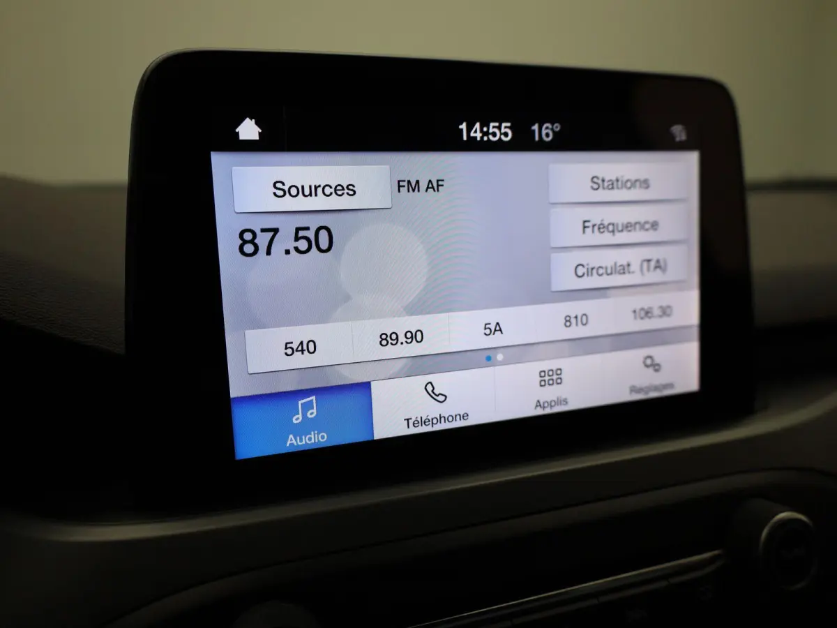 1.0i EcoBoost 92kW Aut. Connected | Apple Carplay / Android Auto | Cruisecontrol | Parkeersensoren |