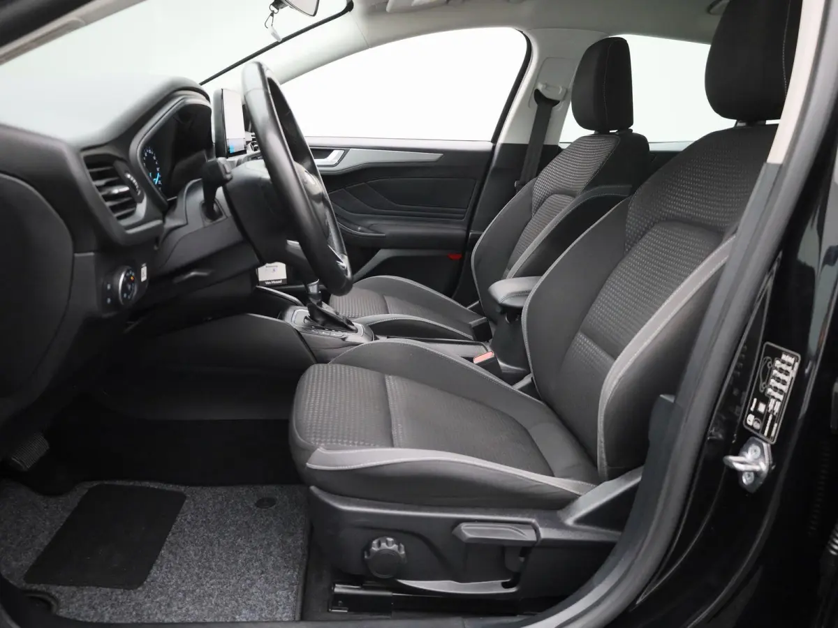 1.0i EcoBoost 92kW Aut. Connected | Apple Carplay / Android Auto | Cruisecontrol | Parkeersensoren |